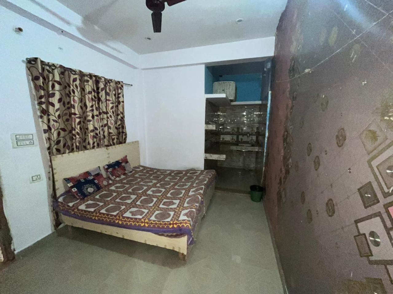 Balaji Homestay Mathura In Vrindavan 外观 照片