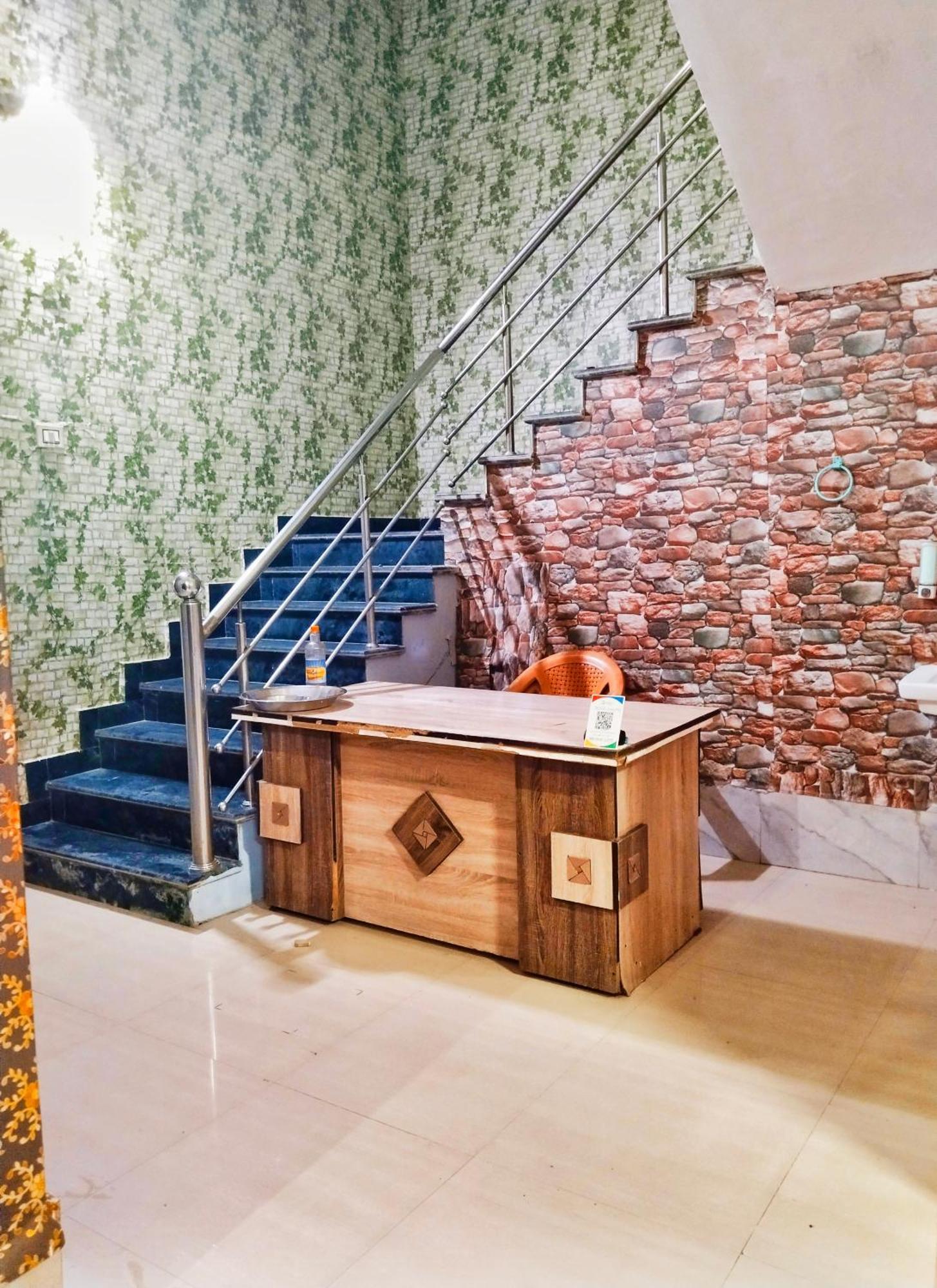 Balaji Homestay Mathura In Vrindavan 外观 照片