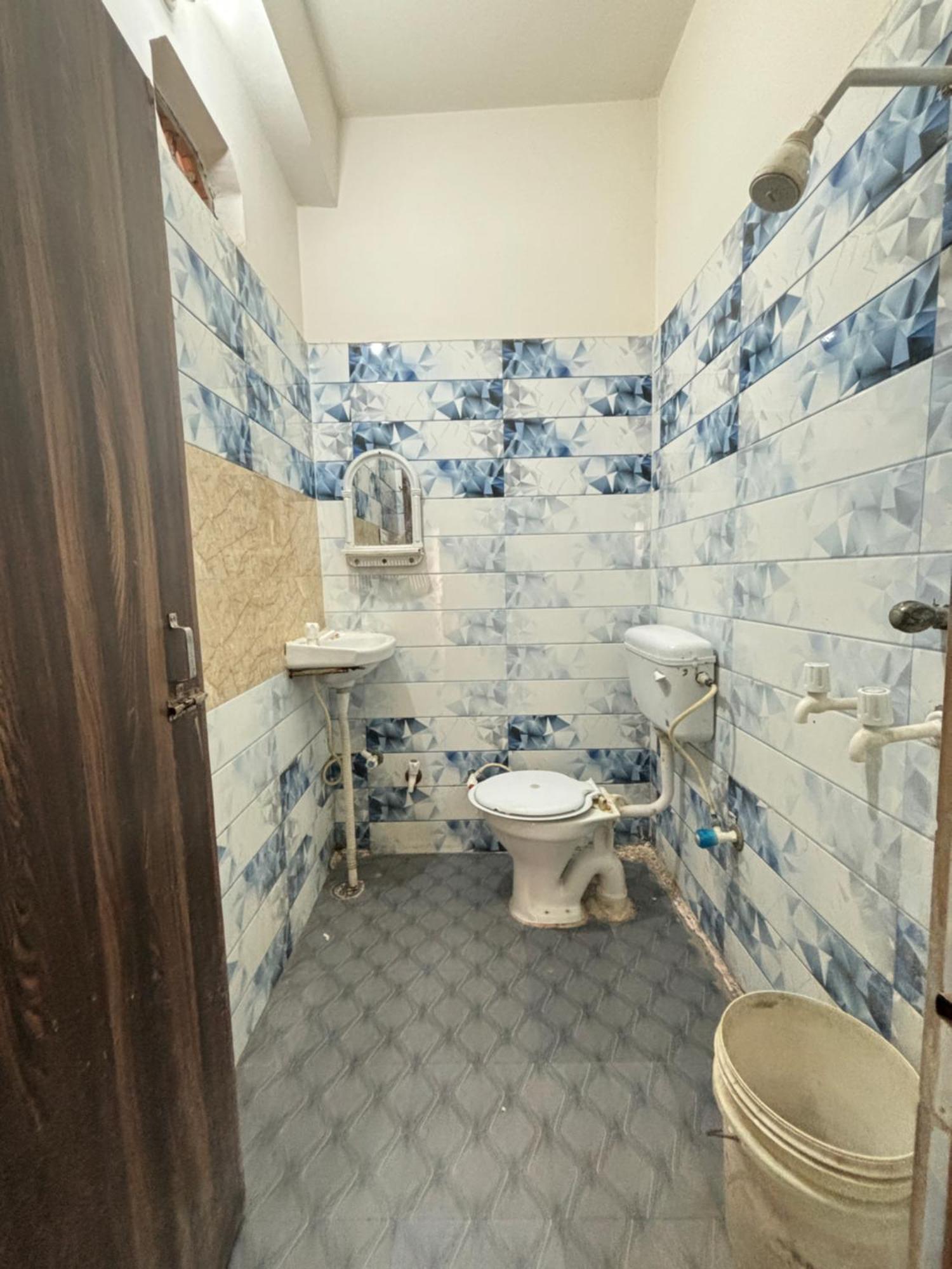 Balaji Homestay Mathura In Vrindavan 外观 照片
